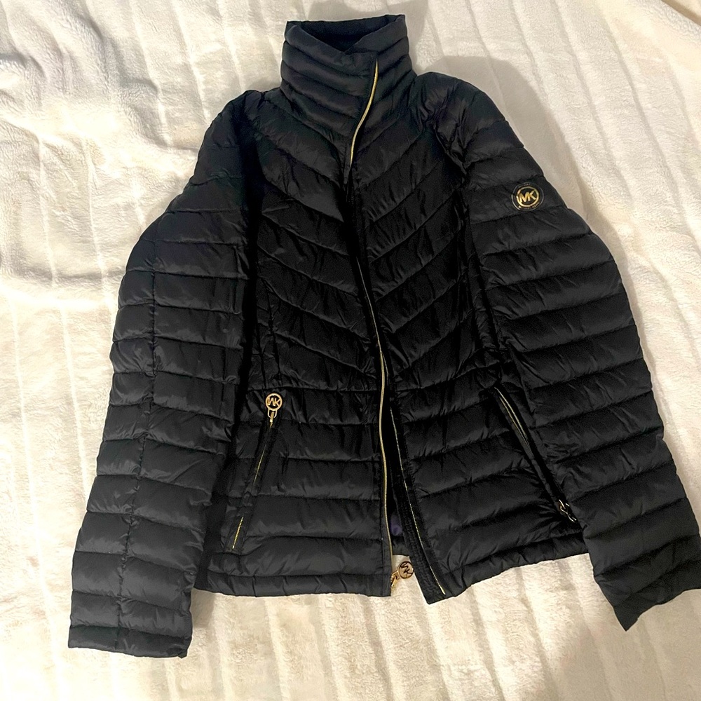 Michael Kors packable puffer. Size small.